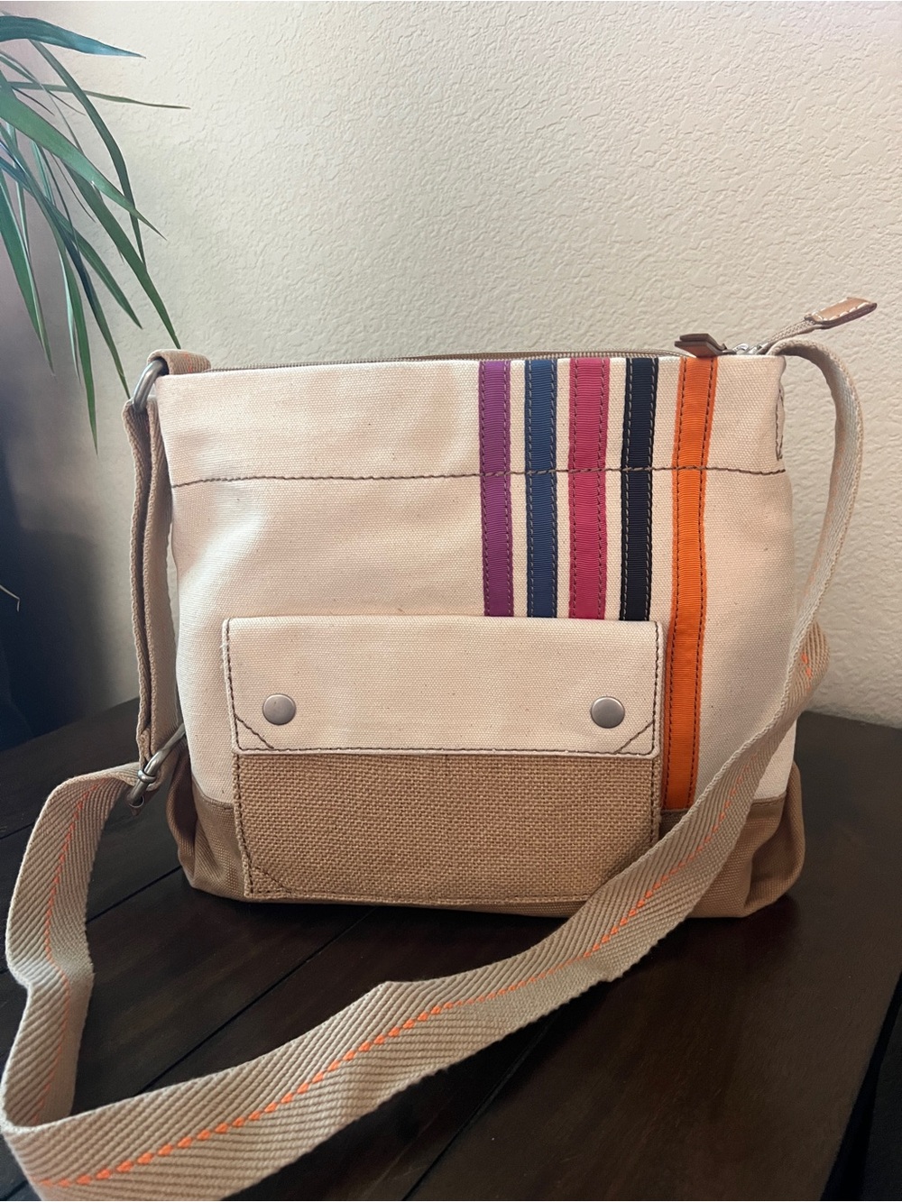 EUC Fossil Canvas Cross Body Messenger Bag Purse Striped Tan Multicolor